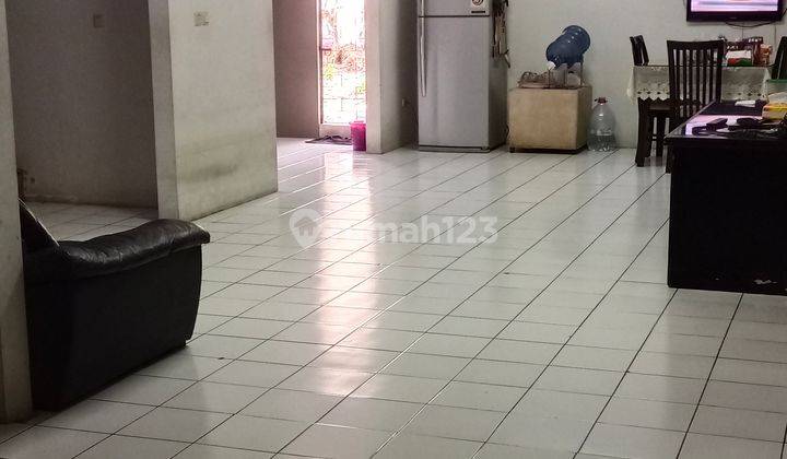 Dijual Cepat Rumah 2 Lantai di Perumahan Taman Aries, Meruya, Jakarta Barat 2