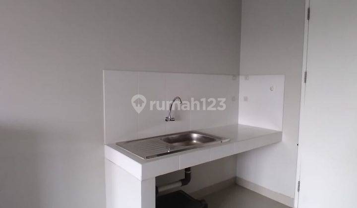 Dijual Apartemen Studio Semi Furnished di Beverly 90210 Mid Rise Condominium Gading Serpong 5