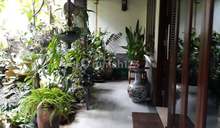 Dijual Rumah Asri di Taman Meruya Ilir Kembangan Jakarta Barat  2