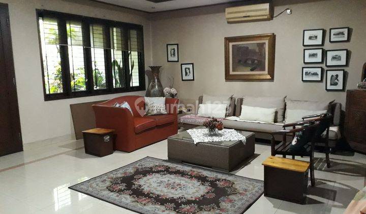 Dijual Rumah Asri di Taman Meruya Ilir Kembangan Jakarta Barat  1