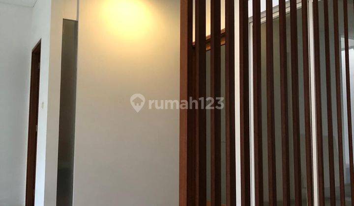 Dijual Rumah di Taman Kebon Jeruk Intercon Jakarta Barat 2