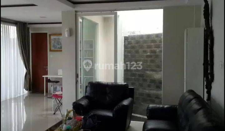 Dijual Rumah di Taman Meruya Ilir Jakarta Barat 2