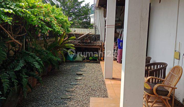 Dijual Rumah Hook di Taman Kebun Jeruk Intercon Jakarta Barat  2