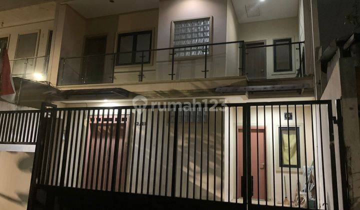 Dijual Rumah di Taman Aries , Meruya, Kembangan Jakarta Barat 1