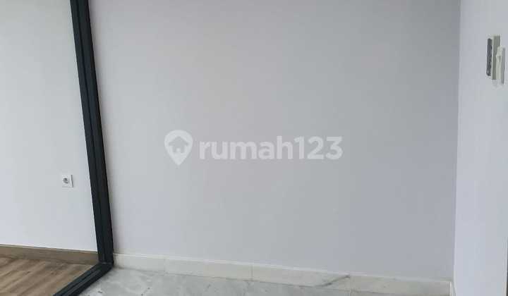 Dijual Apartemen Studio The Smith lantai 25 Alam Sutera Kunciran tangerang 2