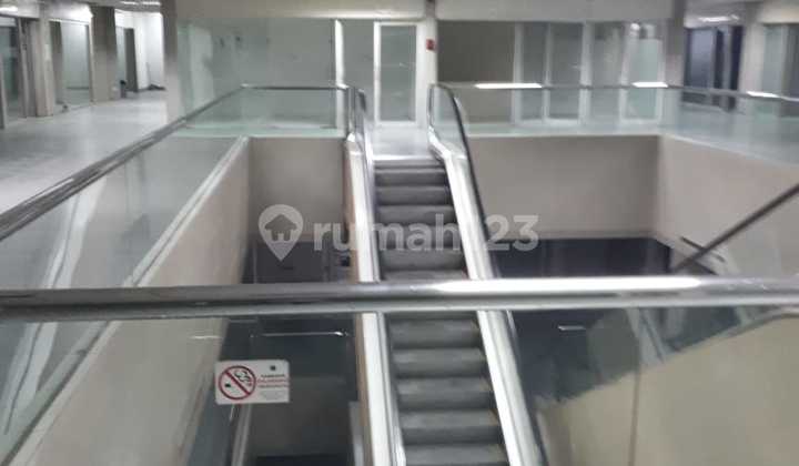 HOT PROPERTY! Plaza 4 Lantai Dijual – Pinangsia Raya, Jakarta Barat