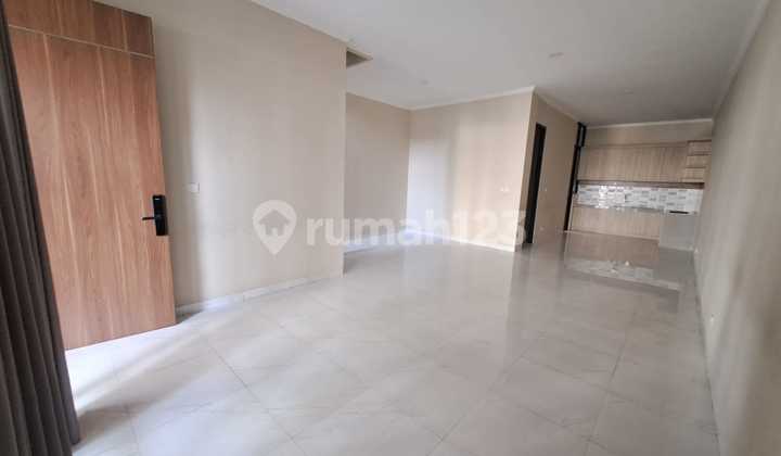 For Rent: Ready-to-occupy house with 4 bedrooms in Villa Melati Mas, BSD Serpong, Tangerang. For Rent: Ready-to-occupy house with 4 bedrooms in Villa Melati Mas, BSD Serpong, Tangerang.