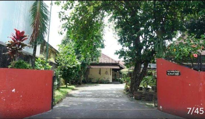 Rumah furnish Lahan Besar belakang JEC Janti 1