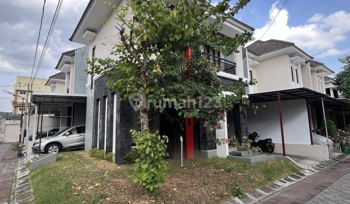 Rumah Baru Hook Perumahan Elit Wirobrajan  2