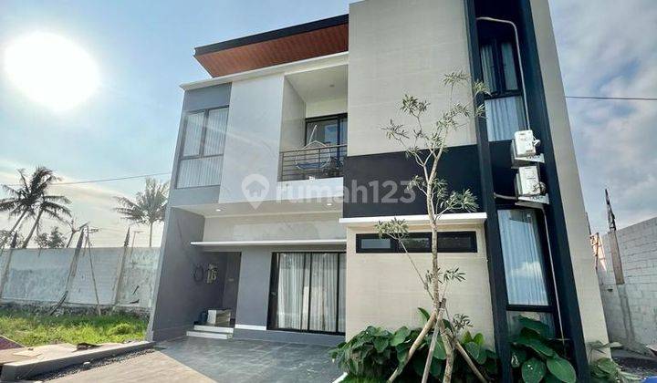 Rumah Baru Modern dalam Perumahan Jombor 1