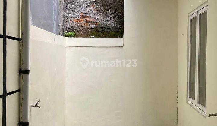 Rumah perum Elit Wiyoro dekat Jalan Raya Wonosari 7