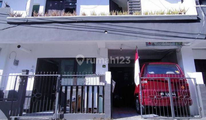 Kost full Penghuni Sorowajan, Selatan Amplas 1