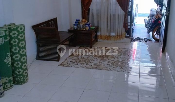 Kost full Penghuni Sorowajan, Selatan Amplas 2