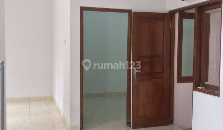 Rumah 2 Lantai dalam perumahan palagan km 8 2