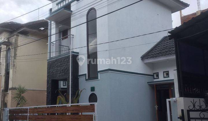 Rumah 2 Lantai dalam perumahan palagan km 8 3