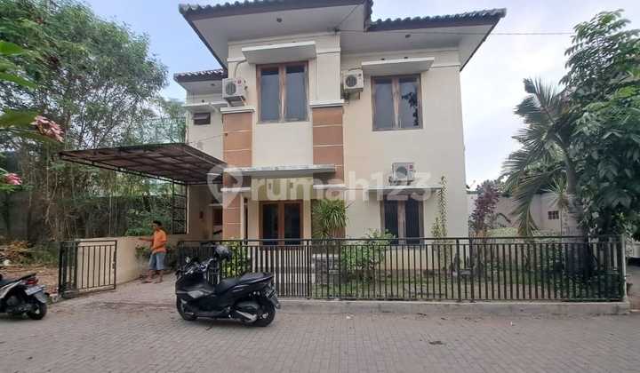 RUMAH DALAM PERUMAHAN TIMOHO YOGYAKARTA 