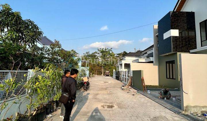 Rumah Baru dalam Komplek Sukoharjo Jakal  2