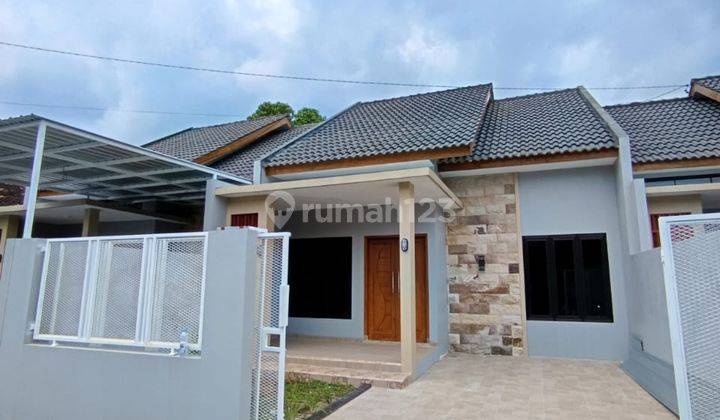 Rumah Baru dekat Jogja Bay Maguwo 1
