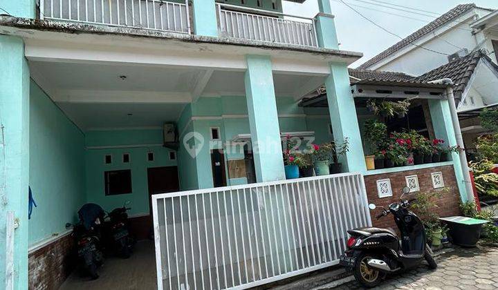 Rumah dalam perum BMW Wirokerten  1