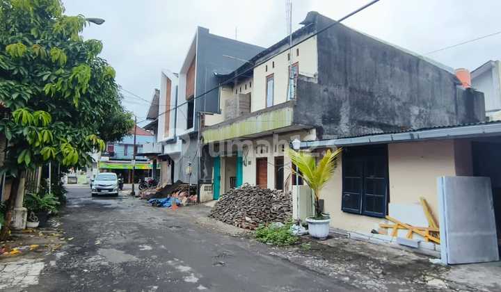 House near Condongcatur market. 2