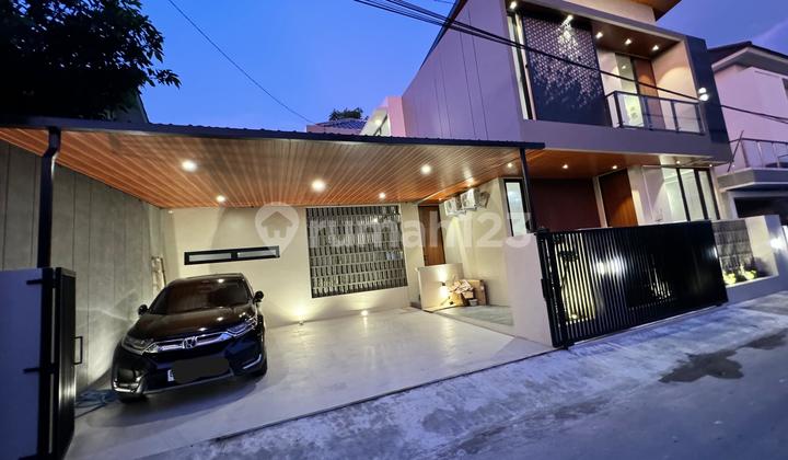 Rumah Baru Full Furnished akses Aspal Purwomartani