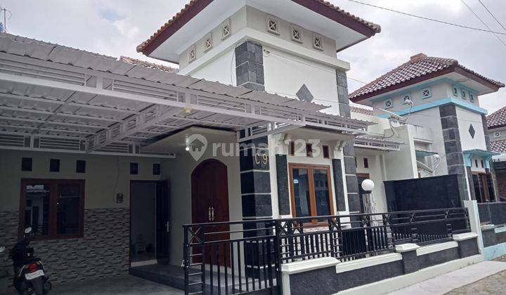 Rumah dalam Perum Utara Terminal Condongcatur 1