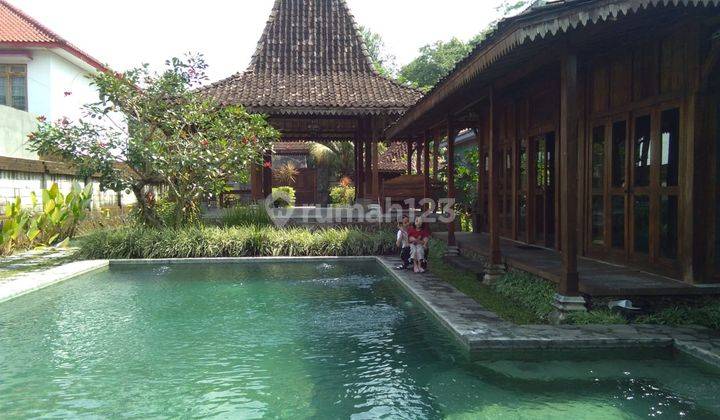 Rumah Etnik Joglo jalan Utama Tajem Maguwo 1