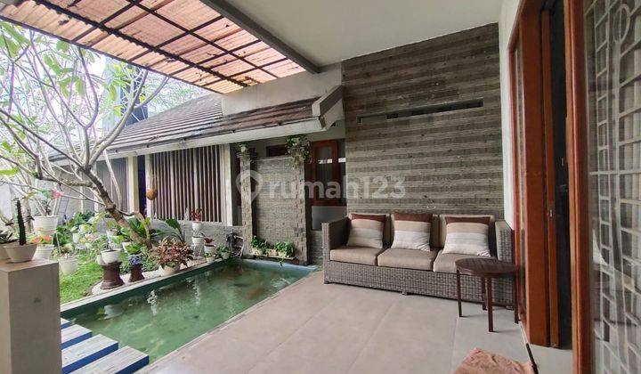 Rumah Modern dalam perumahan utara Jl Damai 2