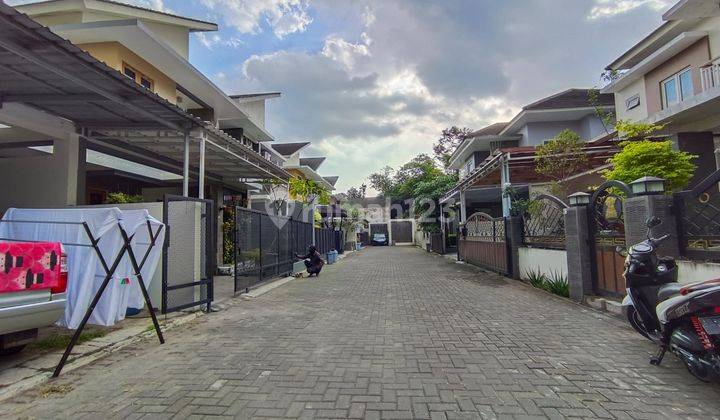 Rumah dalam Cluster utara Jogja Bay Maguwoharjo 2