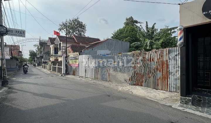 Tanah Pekarangan Strategis area Seturan Tanah Pekarangan Strategis area Seturan