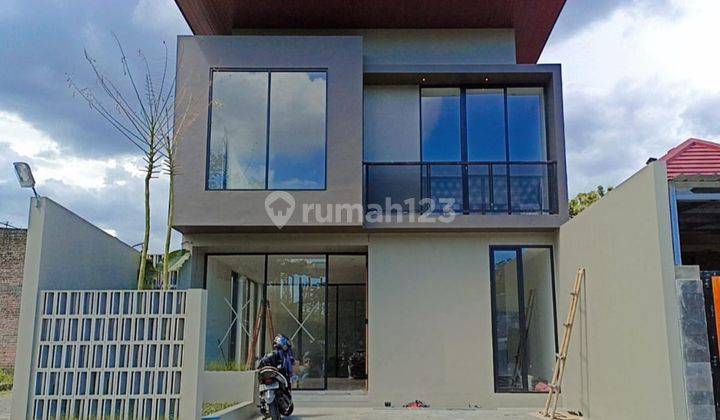 Rumah baru design modern utara Jogjabay  1