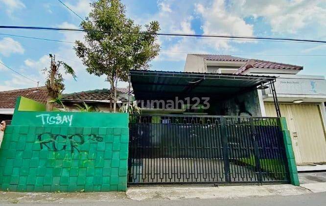 RUMAH TENGAH KOTA JOGJA PATANG PULUHAN 1