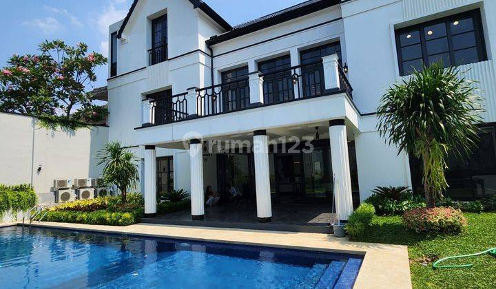 Dijual rumah new brand sangat bagus di kemang jakarta selatan  dengan design interior dan swimmingpool indeed SHM 1