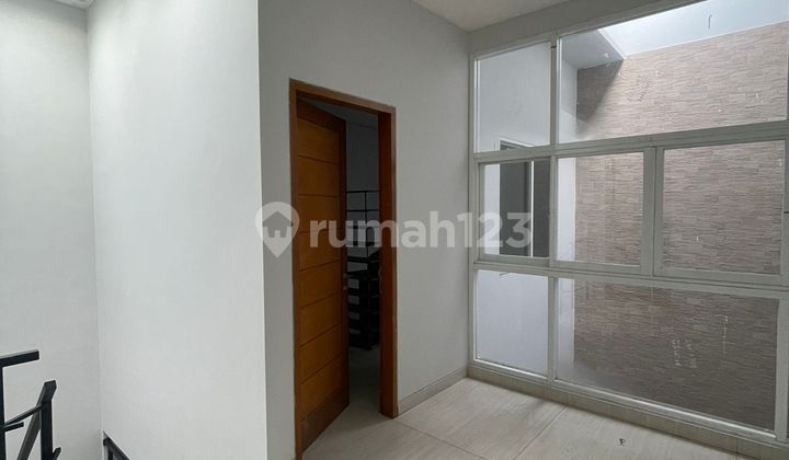 Dijual Rumah 3 Lantai di Sunter SHM bagus Dijual Rumah 3 Lantai di Sunter SHM bagus