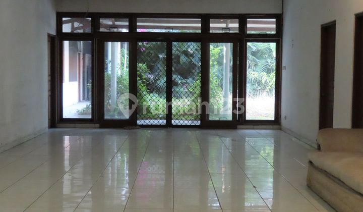 Jual Tanah Bonus Rumah Lokasi Komersial, Dimangga Besar  2