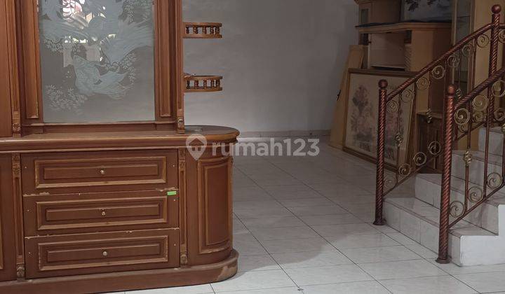 Dijual Rumah Sunter 3lantai Bagus, Shm ,semi Furnished Rapi 1