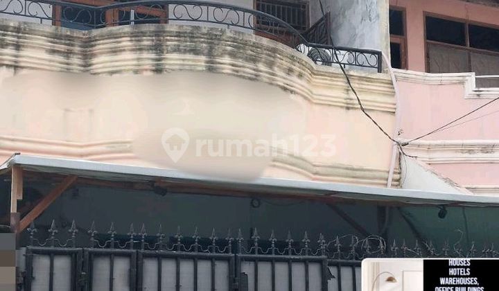 Dijual Rumah SHM di Mangga Besar 1