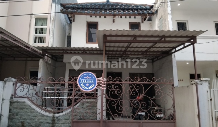 Dijual Nego Rumah Disunter 2 Lantai Shm 1