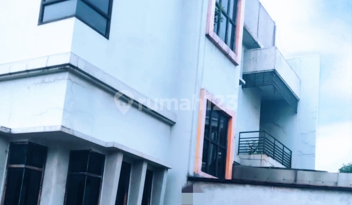 Quick Sale SHM House in Kelapa Gading Quick Sale SHM House in Kelapa Gading