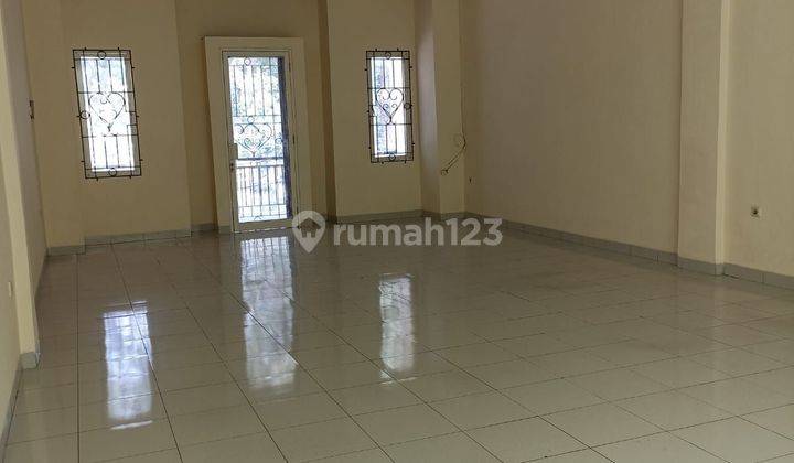 Dijual Ruko  2lantai  Dikelapa Gading 1