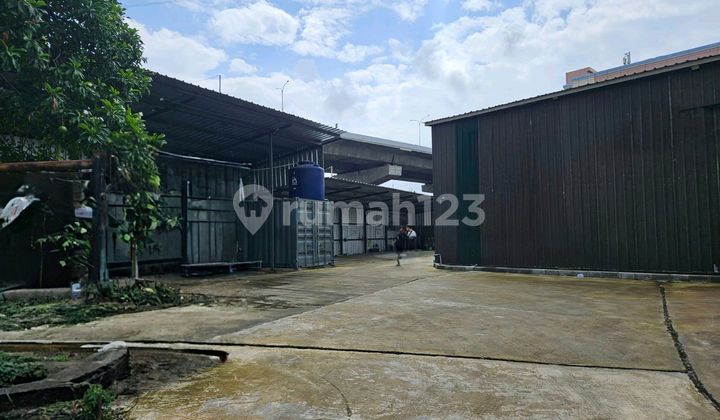 Dijual Ruang Usaha