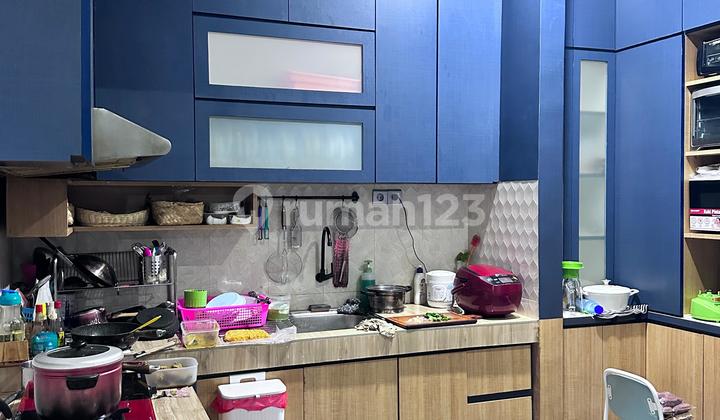Rumah Bergaya Modern Mewah dan Menarik Siap Huni di Cluster Heliconia Harapan Indah Bekasi 2
