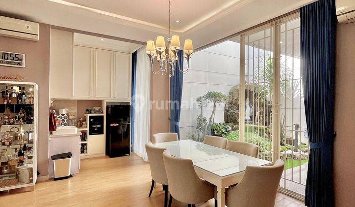 Rumah Furnished Pakuwon City Grand Island Selangkah ke Club House 1
