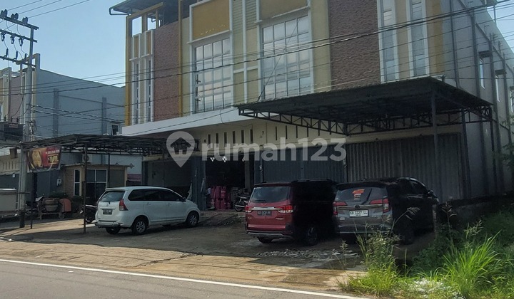 For Sale: Sepakat 2 Ayani Street Shophouse, Pontianak