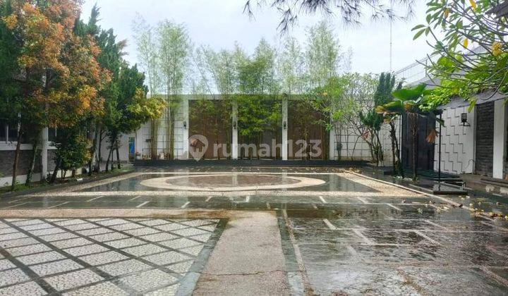 Rumah Mewah Lokasi BLKI Kota Pontianak 10