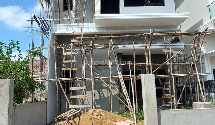 Rumah Baru 2 Lantai Hadap Timur 2