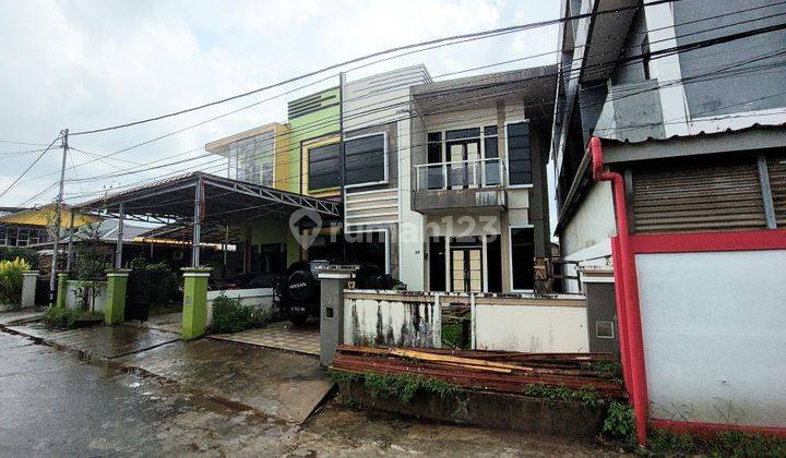 Rumah Jual 2 Lantai Lokasi Kota Pontianak Jalan Tabrani Ahmad 2