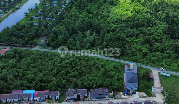 Tanah Tepi Jalan Mega Timur Kuburaya Pontianak