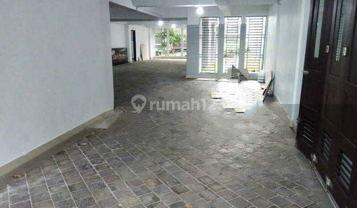 Rumah Sewa Tepi Jalan Cocok Untuk Kantor 2