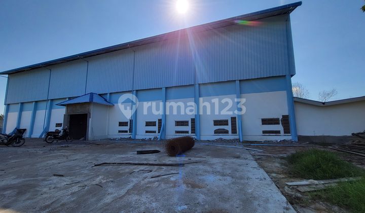 Badminton Building Land Price Only